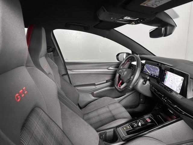 Volkswagen Golf image 4