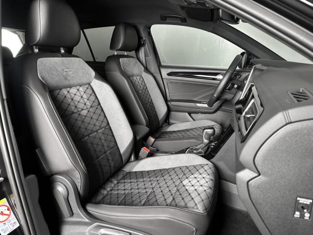 Volkswagen T-Roc image 8