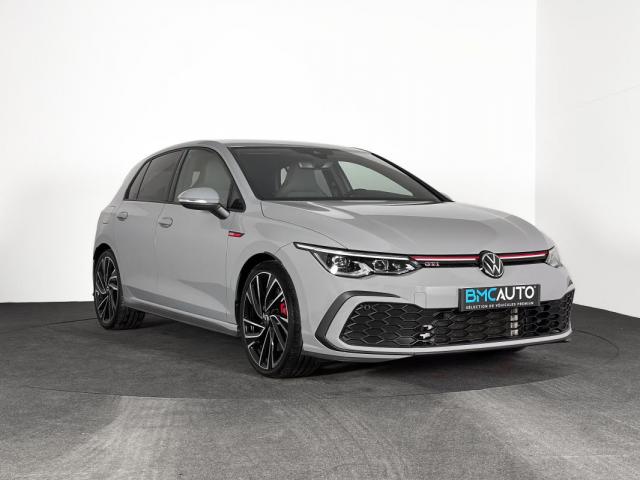 Volkswagen Golf image 1