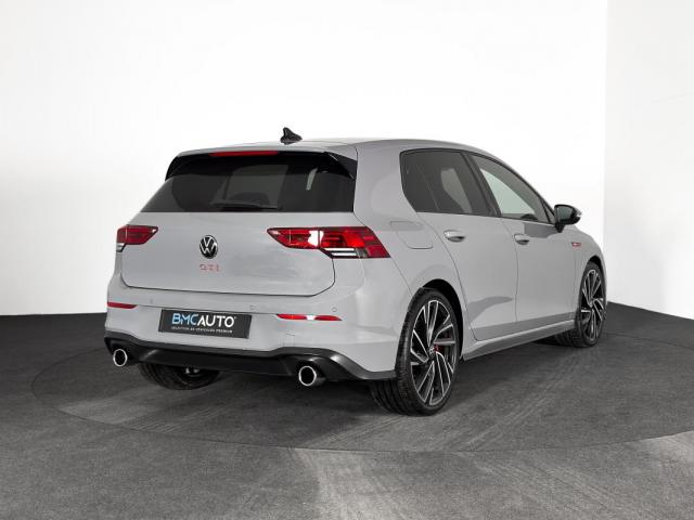 Volkswagen Golf image 4