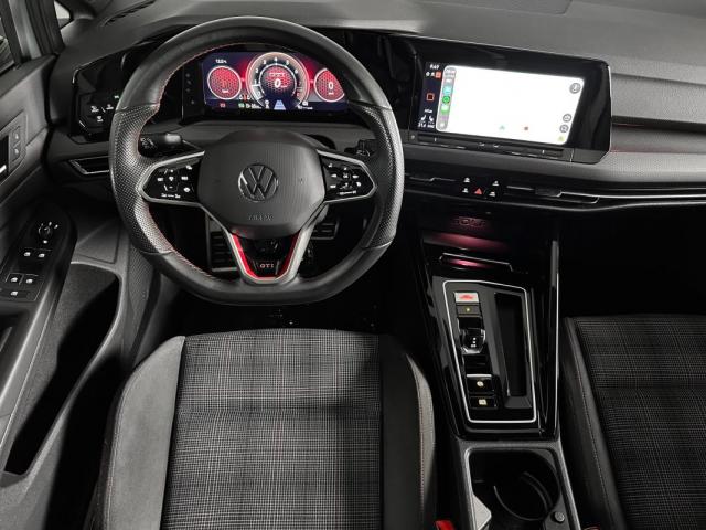 Volkswagen Golf image 5