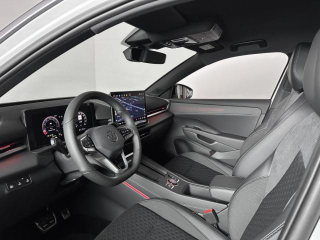 Volkswagen T-Roc image 5