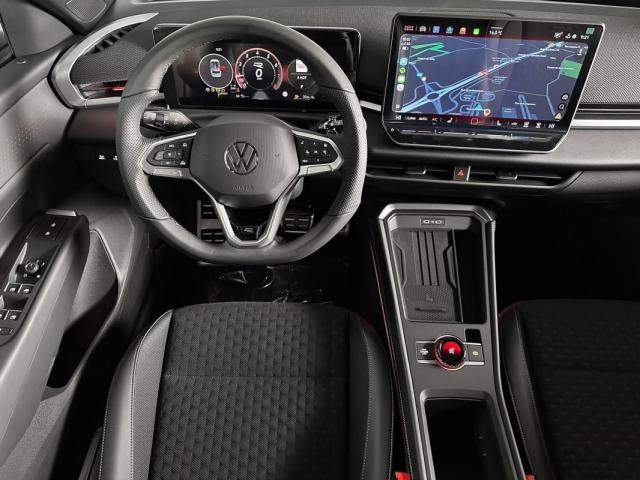 Volkswagen T-Roc image 3