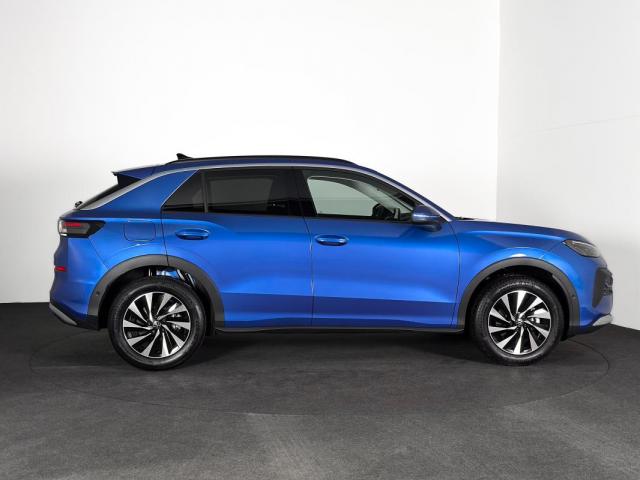 Volkswagen T-Roc image 7