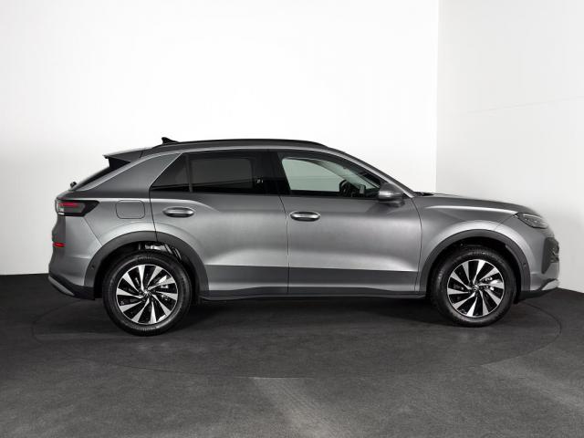 Volkswagen T-Roc image 3