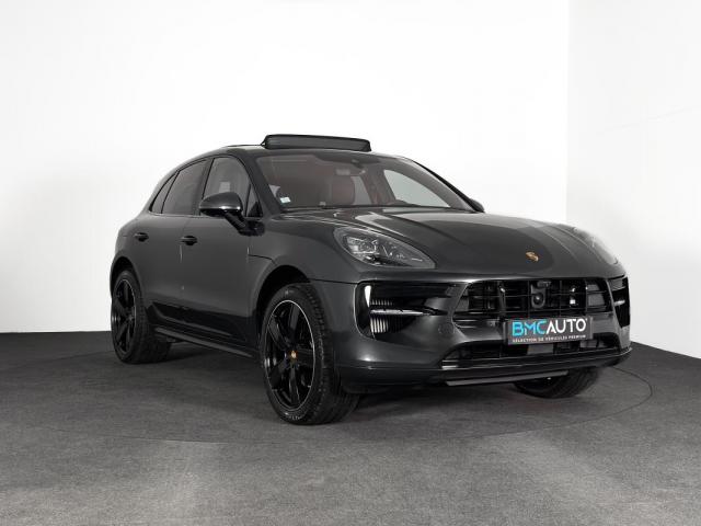 Porsche Macan image 2