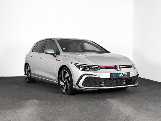 Volkswagen Golf image 6