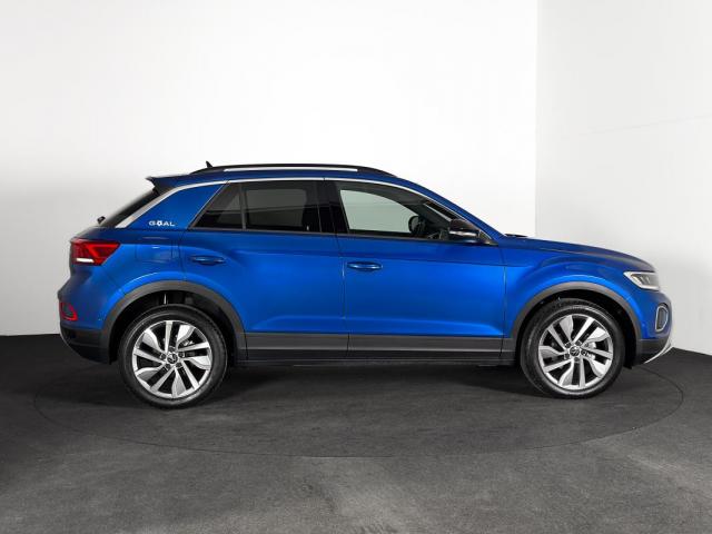Volkswagen T-Roc image 2