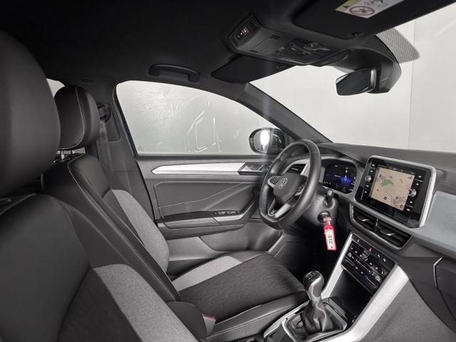 Volkswagen T-Roc image 3