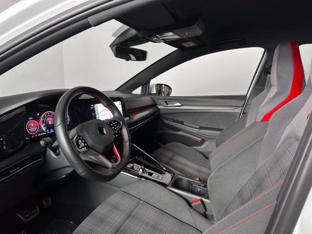Volkswagen Golf image 1
