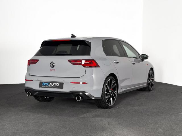 Volkswagen Golf image 7