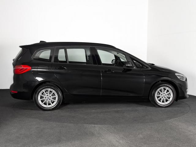 Bmw Serie 2 image 9