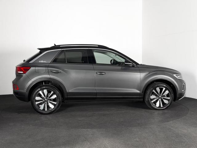 Volkswagen T-Roc image 7