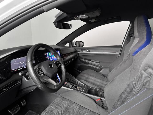 Volkswagen Golf image 3