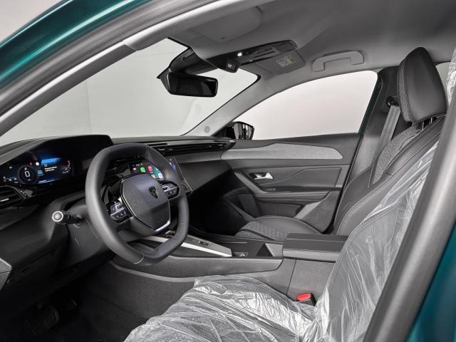 Peugeot 308 image 9
