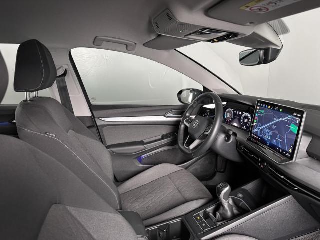 Volkswagen Golf image 8