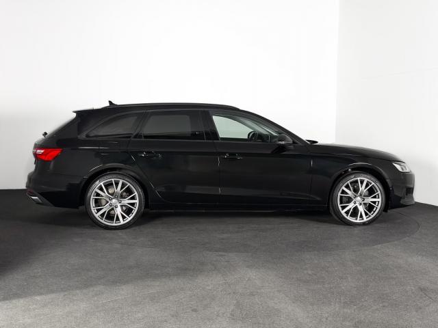 Audi A4 image 9