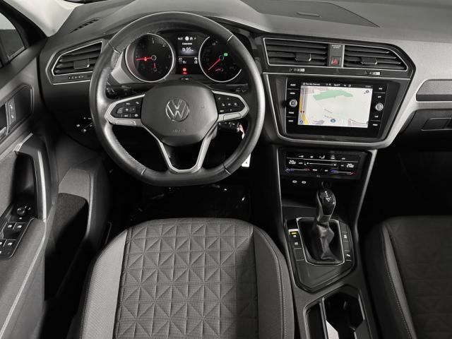 Volkswagen Tiguan image 8