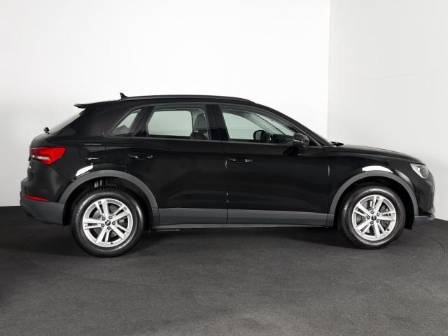 Audi Q3 image 3