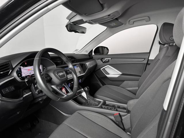 Audi Q3 image 2