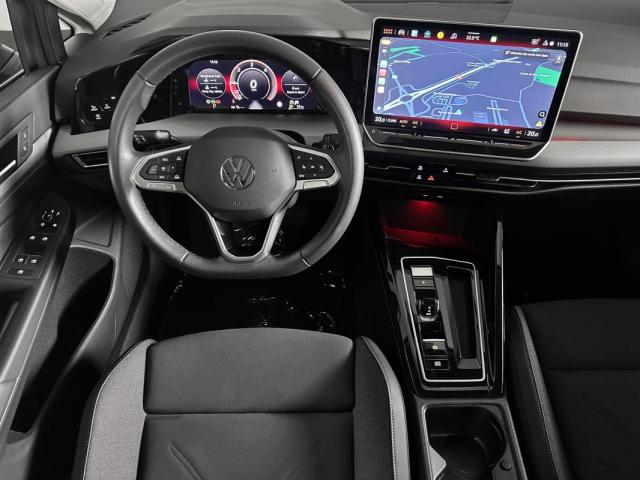 Volkswagen Golf image 4