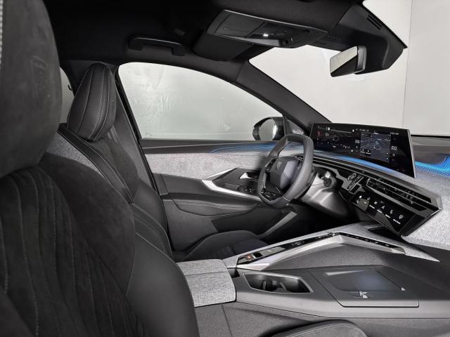 Peugeot 3008 image 2