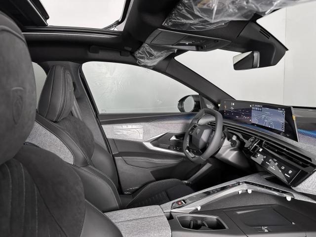 Peugeot 3008 image 1