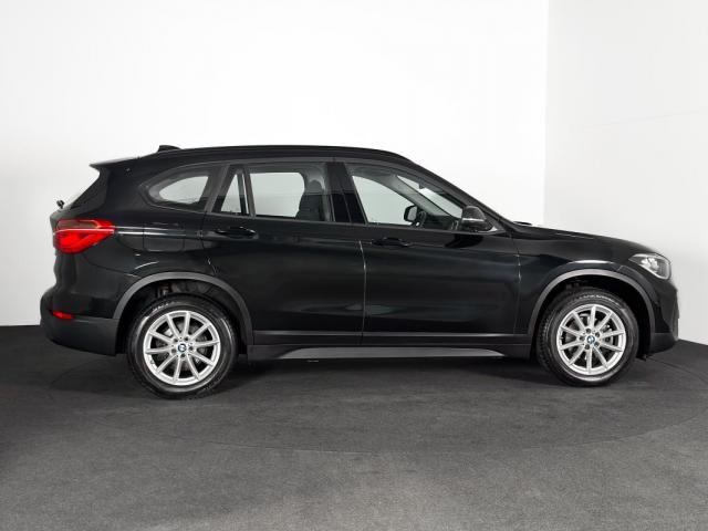 Bmw X1 image 8