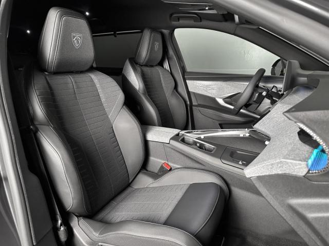 Peugeot 5008 image 9
