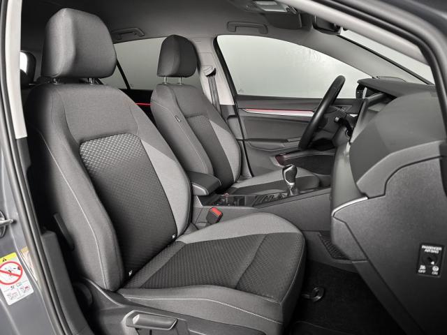 Volkswagen Golf image 5