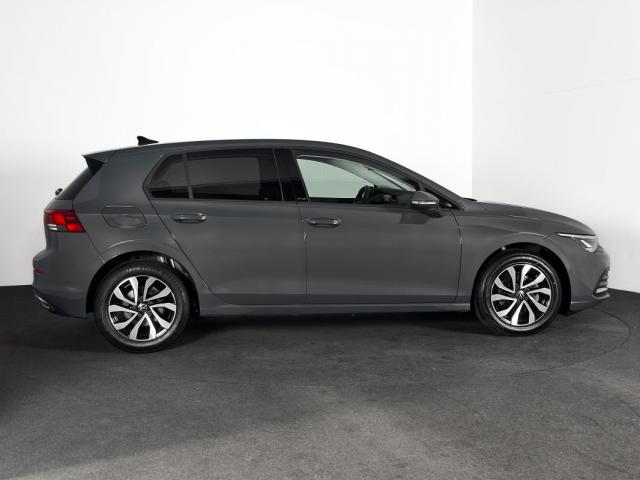Volkswagen Golf image 4