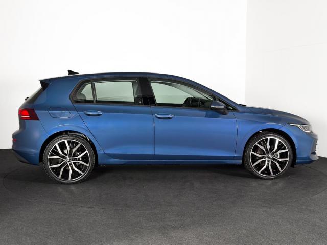 Volkswagen Golf image 1