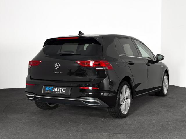 Volkswagen Golf image 9
