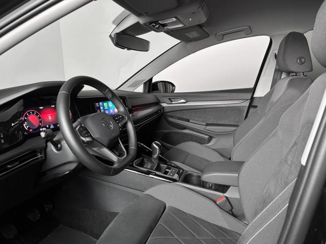 Volkswagen Golf image 8