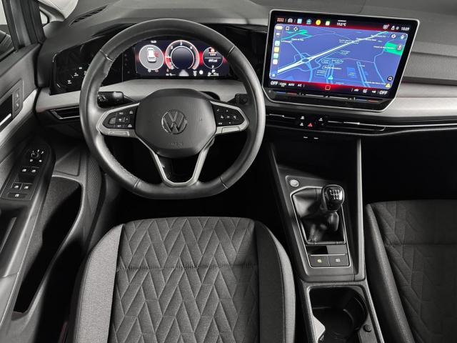 Volkswagen Golf image 4