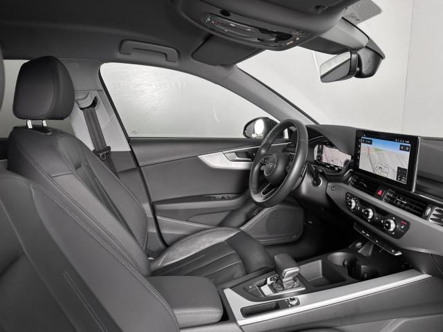 Audi A4 image 2