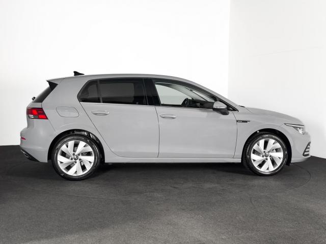 Volkswagen Golf image 1