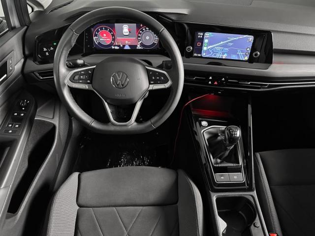 Volkswagen Golf image 5