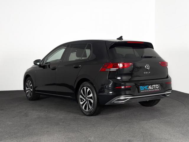 Volkswagen Golf image 8