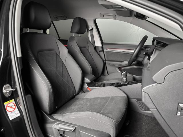 Volkswagen Golf image 7