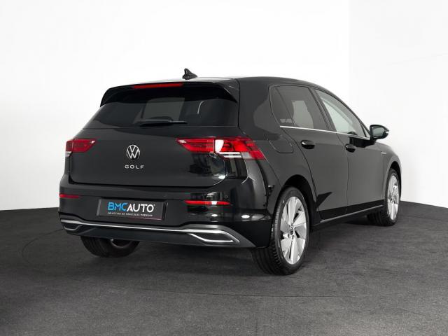 Volkswagen Golf image 8