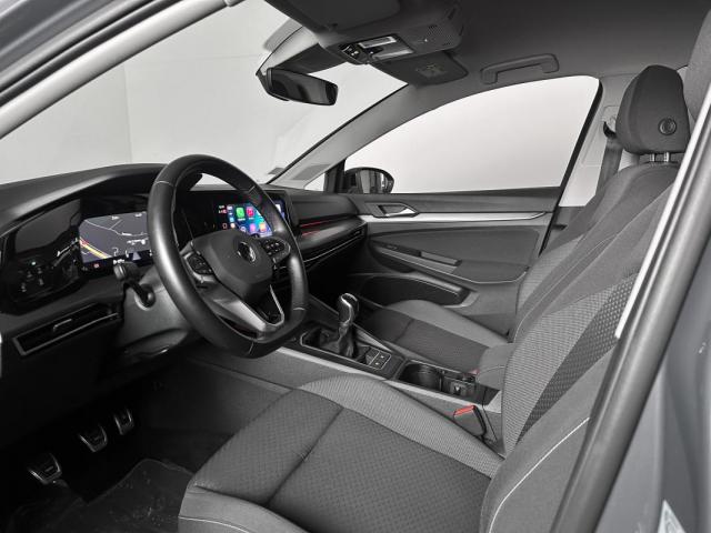 Volkswagen Golf image 6