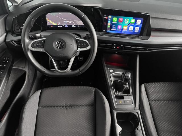 Volkswagen Golf image 5