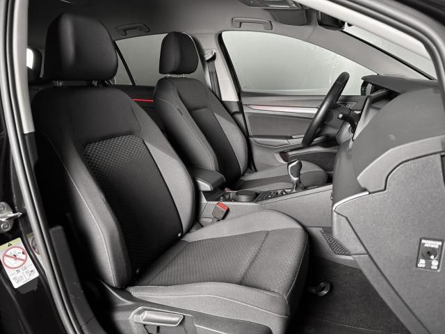 Volkswagen Golf image 1