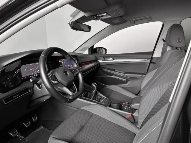 Volkswagen Golf image 8