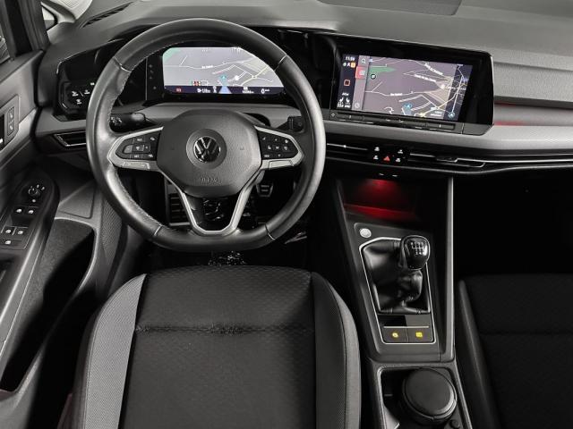 Volkswagen Golf image 7