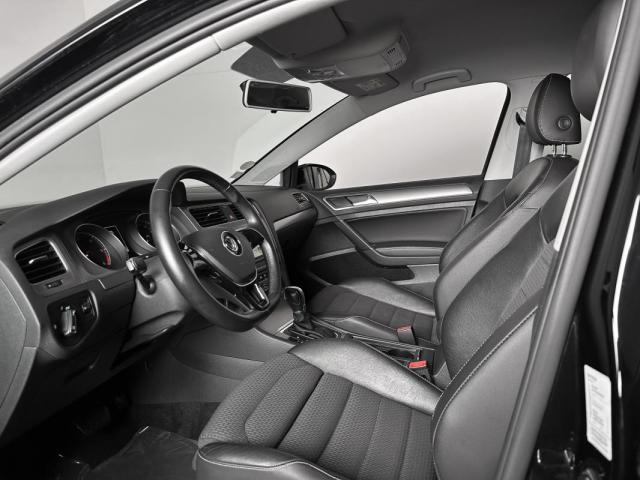 Volkswagen Golf image 2