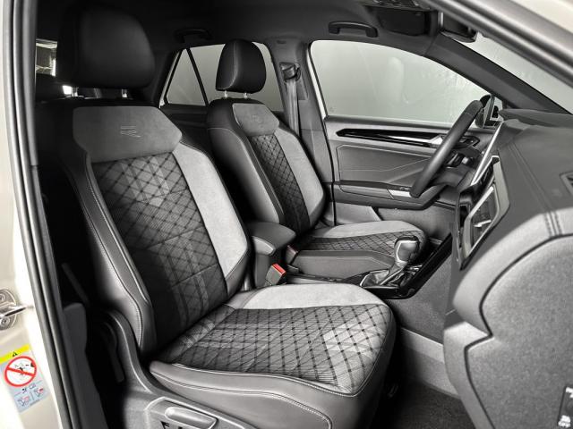 Volkswagen T-Roc image 3