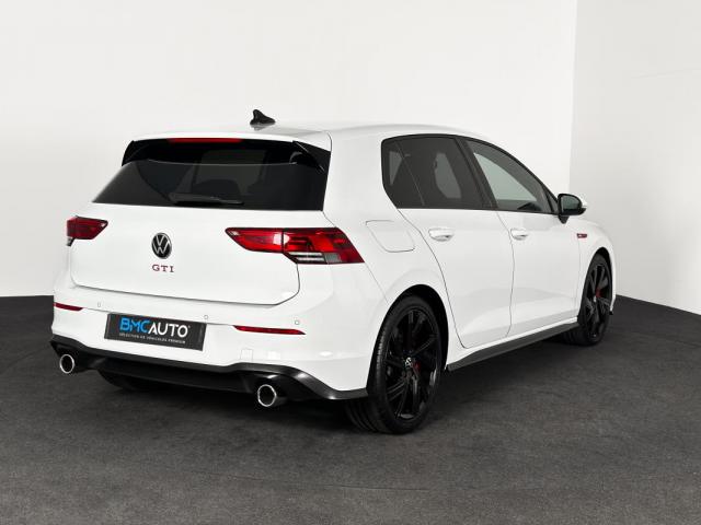 Volkswagen Golf image 6