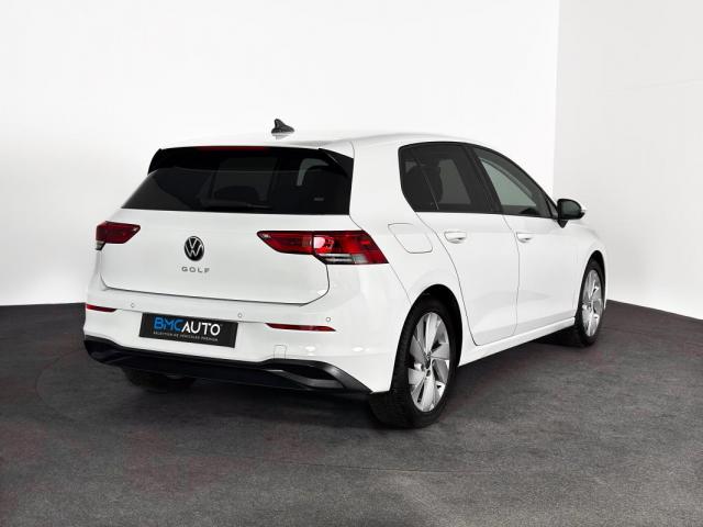 Volkswagen Golf image 8